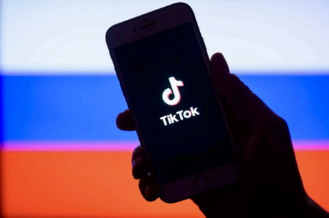 TikTok в России: как жить с ограничениями, если хочется и смотреть, и выкладывать